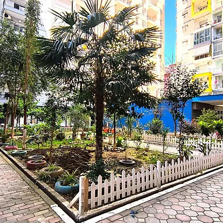 8 Sea & Vibes Apartment Vlore